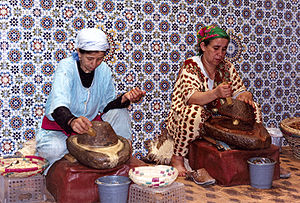 Making Argan Oil